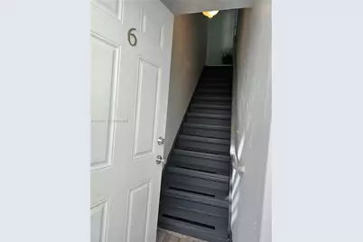622 15th St #6, Miami Beach, FL 33139 - Photo 14