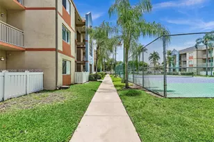 18850 NW 57th Ave, Hialeah, FL 33015 - Photo 38