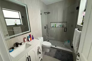 9907 NW 87th Terrace, Doral, FL 33178 - Photo 24
