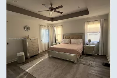 9907 NW 87th Ter, Doral, FL 33178 - Photo 16