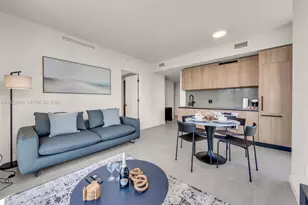 121 NE 5th St, Miami, FL 33132 - Photo 20