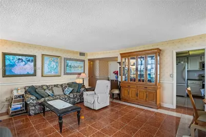 1351 NE Miami Gardens Dr #1006E, Miami, FL 33179 - Photo 18