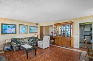 1351 NE Miami Gardens Dr, Miami, FL 33179 - Photo 18