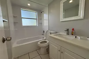 11512 Royal Palm Blvd, Coral Springs, FL 33065 - Photo 12