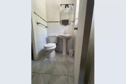 1225 NW 189th Ter, Miami Gardens, FL 33169 - Photo 8