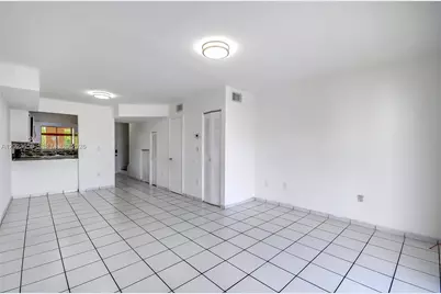 3021 W 76th St #C-203, Hialeah, FL 33018 - Photo 4