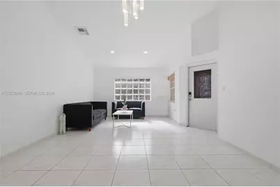 17655 SW 6th Street, Pembroke Pines, FL 33029 - Photo 2
