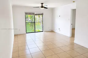 7668 SW 152nd Ave, Miami, FL 33193 - Photo 4