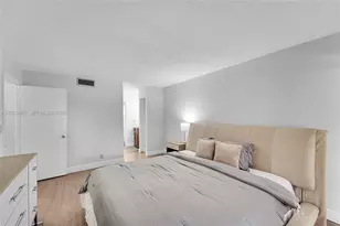 8405 NW 61st St, Tamarac, FL 33321 - Photo 8