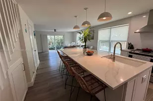 1910 NE 5th St, Deerfield Beach, FL 33441 - Photo 14