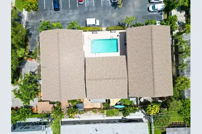 1910 NE 5th St #107, Deerfield Beach, FL 33441 - Photo 4