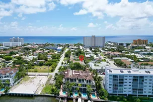 1910 NE 5th St, Deerfield Beach, FL 33441 - Photo 2