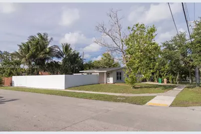 5771 SW 38th Ct, Davie, FL 33314 - Photo 6