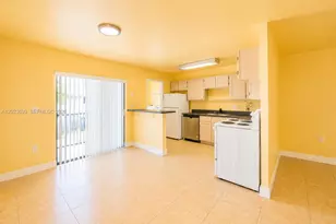 10370 SW 220th St, Cutler Bay, FL 33190 - Photo 16