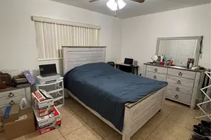 10370 SW 220th St, Cutler Bay, FL 33190 - Photo 16