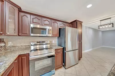 11640 NW 39th St #8, Coral Springs, FL 33065 - Photo 6