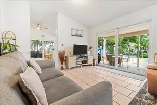 2650 Scott St, Hollywood, FL 33020 - Photo 10