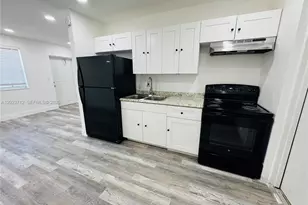 631 NW 11th Ave, Fort Lauderdale, FL 33311 - Photo 2