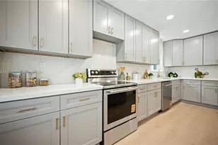 4220 SW 14th St, Miami, FL 33134 - Photo 16