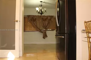 13875 NE 16th Ct, North Miami, FL 33181 - Photo 28