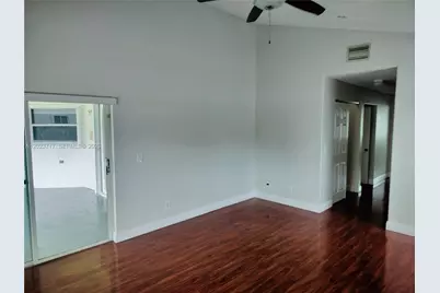 17883 SW 5 St, Pembroke Pines, FL 33029 - Photo 42