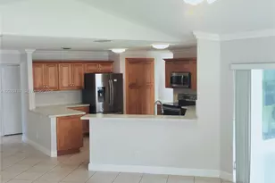 17883 SW 5th St, Pembroke Pines, FL 33029 - Photo 18
