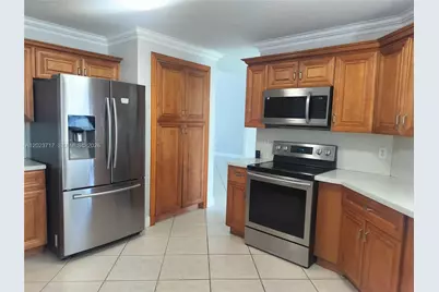 17883 SW 5 St, Pembroke Pines, FL 33029 - Photo 12