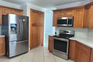 17883 SW 5th St, Pembroke Pines, FL 33029 - Photo 12