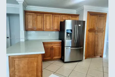17883 SW 5 St, Pembroke Pines, FL 33029 - Photo 10