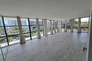 800 Parkview Dr, Hallandale Beach, FL 33009 - Photo 6