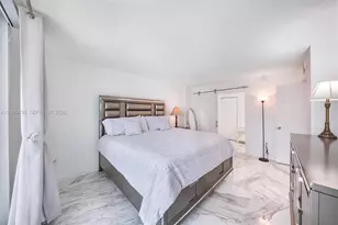 320 Seaview Ct, Marco Island, FL 34145 - Photo 26