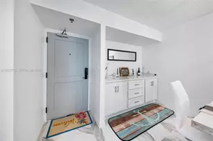 320 Seaview Ct, Marco Island, FL 34145 - Photo 8