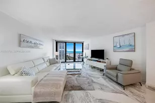 320 Seaview Ct, Other City - In The State Of Florida, FL 34145 - Photo 12