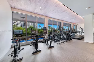 320 Seaview Ct, Marco Island, FL 34145 - Photo 4