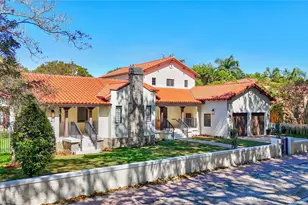 519 Alhambra Cir, Coral Gables, FL 33134 - Photo 2