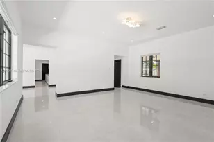 519 Alhambra Cir, Coral Gables, FL 33134 - Photo 12