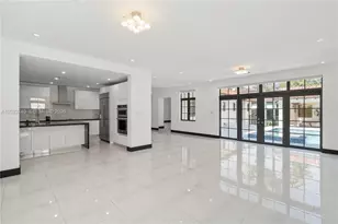 519 Alhambra Cir, Coral Gables, FL 33134 - Photo 14