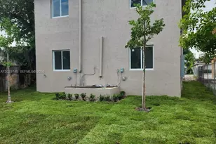 2750 NW 58th St, Miami, FL 33142 - Photo 2