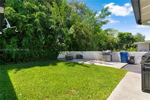 11515 SW 81st Rd, Pinecrest, FL 33156 - Photo 30
