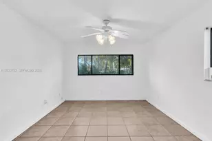 831 NE 199th St, Miami, FL 33179 - Photo 22