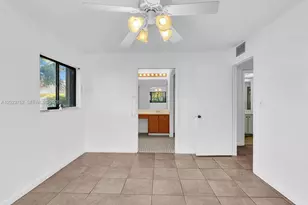 831 NE 199th St, Miami, FL 33179 - Photo 22