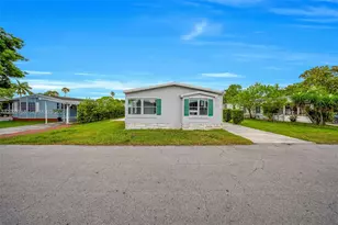 19800 SW 180th Ave Lot 81, Miami, FL 33187 - Photo 1