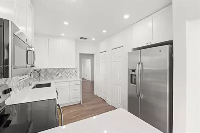 900 Tangier St, Coral Gables, FL 33134 - Photo 12