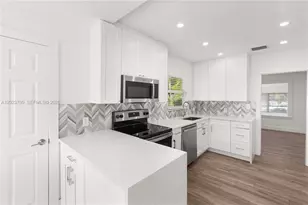 900 Tangier St, Coral Gables, FL 33134 - Photo 14