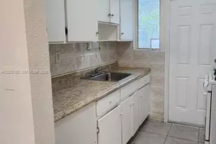 725 83rd St, Miami Beach, FL 33141 - Photo 6