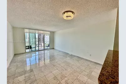 1155 Brickell Bay Dr #905, Miami, FL 33131 - Photo 6