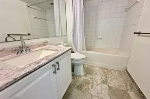 1155 Brickell Bay Dr, Miami, FL 33131 - Photo 10