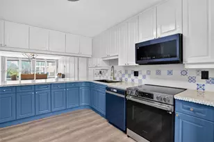 10240 Collins Ave, Bal Harbour, FL 33154 - Photo 10