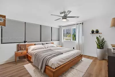 10240 Collins Ave #207, Bal Harbour, FL 33154 - Photo 6