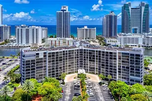 600 SW Parkview Dr, Hallandale Beach, FL 33009 - Photo 48